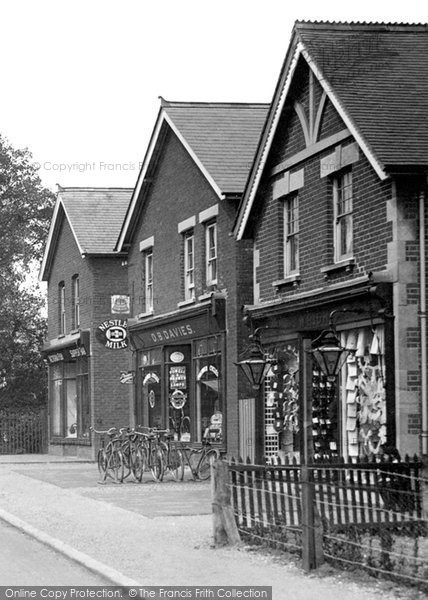 Photo of Farnborough, Shop In Victoria Road 1913