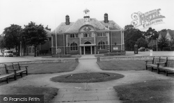 Town Hall c.1965, Farnborough
