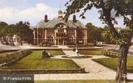 Town Hall Gardens c.1960, Farnborough