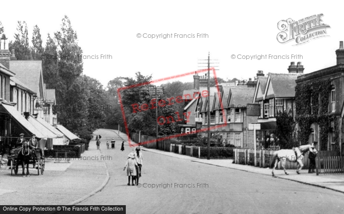 Photo of Farnborough, Victoria Road 1919