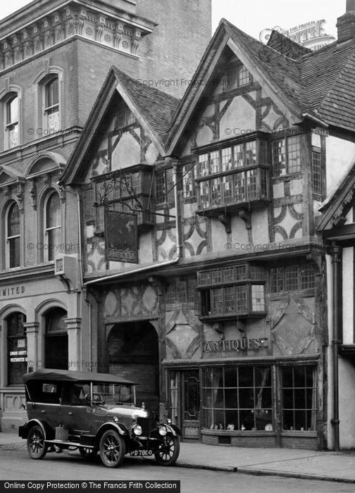 Photo of Farnham, Antiques Shop, The Borough 1924