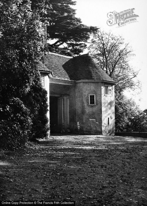 Photo of Farnham, Castle Entrance c.1950