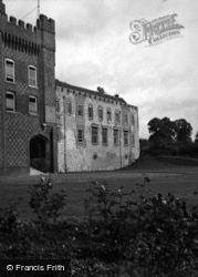 Castle, Fox's Tower 1951, Farnham