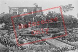 Castle Keep And Gardens 1924, Farnham