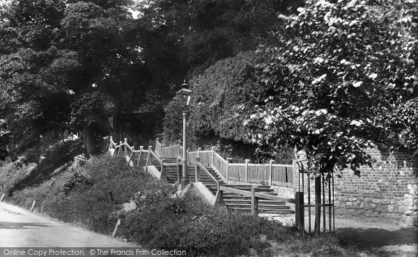 Photo of Farnham, Castle Steps 1906