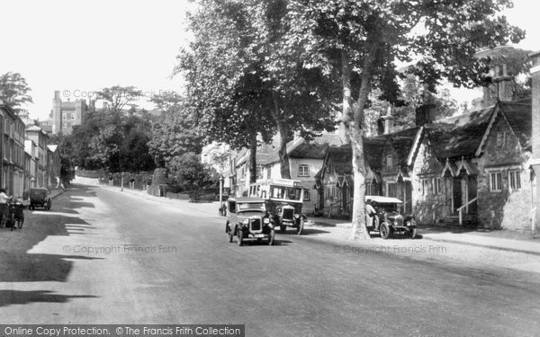 Photo of Farnham, Castle Street 1930