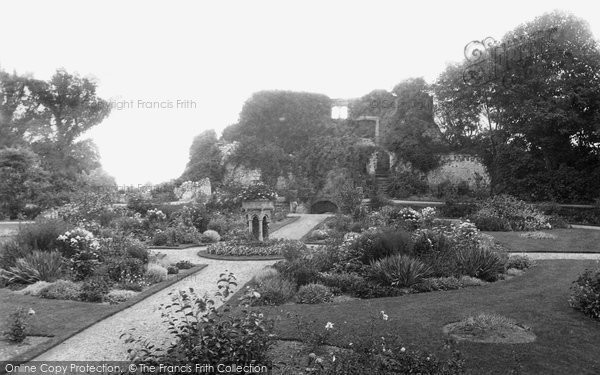 Photo of Farnham, Castle, Top Of Keep And Gardens 1895