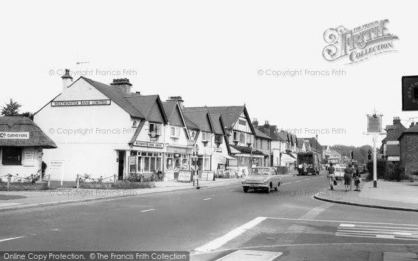Photo of Farnham Common, Main Road c.1965