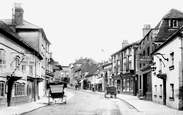 Downing Street 1904, Farnham