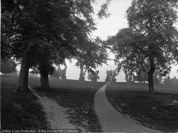 Photo of Farnham, Park 1934