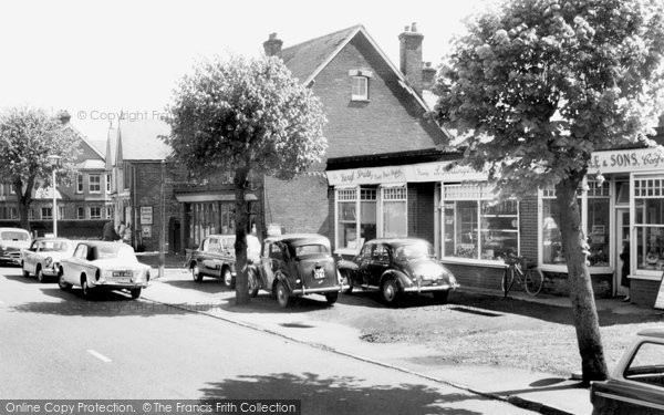 Photo of Farnham, Ridgway Road c.1965