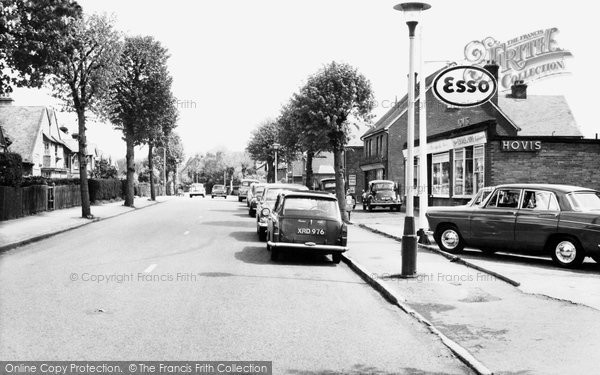 Photo of Farnham, Ridgway Road c.1965