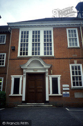 Sixth Form College 2004, Farnham