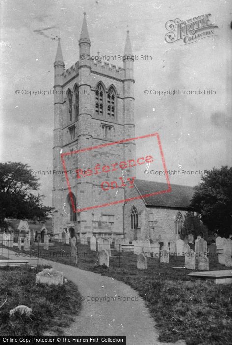 Photo of Farnham, St Andrew's Church 1895