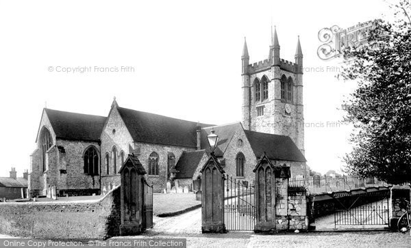 Photo of Farnham, St Andrew's Church 1929