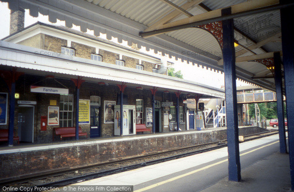 Photo of Farnham, Station 2004