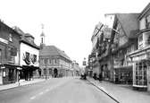 The Borough 1935, Farnham