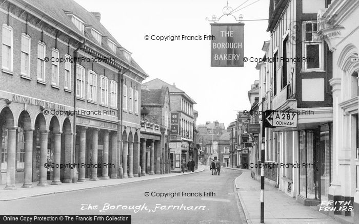 Photo of Farnham, The Borough c.1960