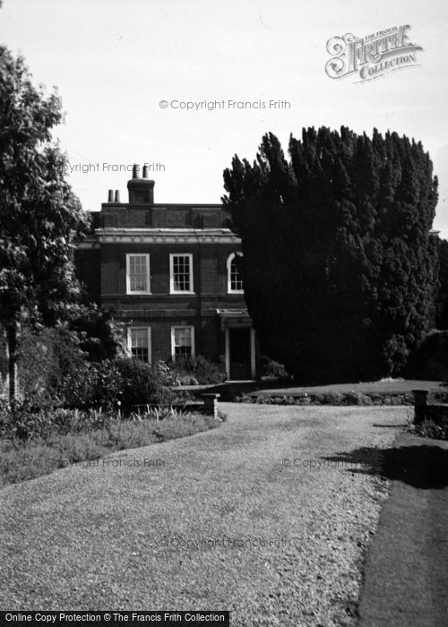 Photo of Farnham, The Grange c.1950