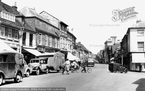 Photo of Farnham, West Street And The Borough c.1955