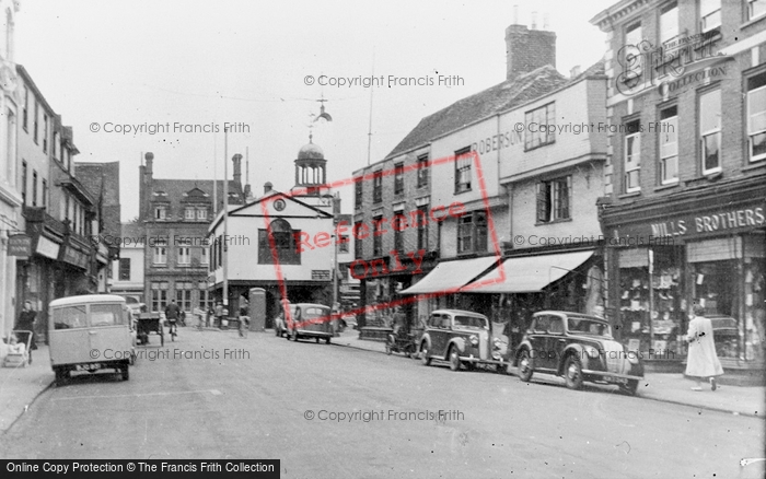 Photo of Faversham, Court Street c.1955