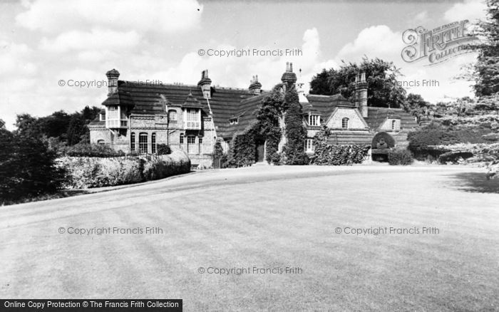 Photo of Fawkham Green, Fawkham Manor c.1960