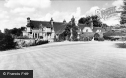 Fawkham Manor c.1960, Fawkham Green