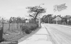 Station Road c.1955, Fearnhead