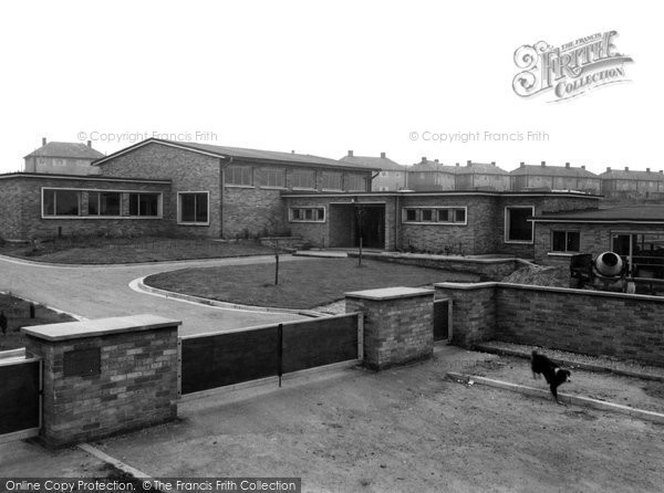 Featherstone Primary School - Home