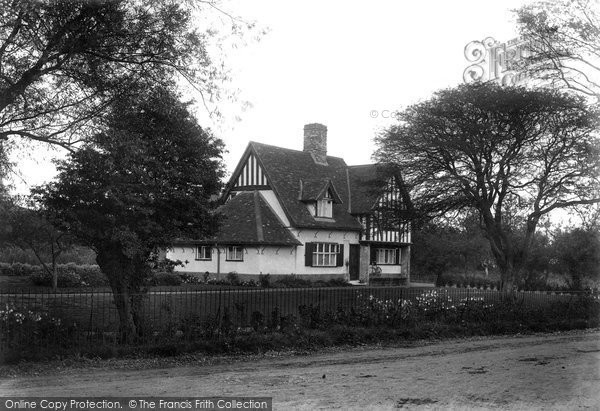 Photo of Felixstowe, Constable's Cottage 1906