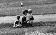 A Summer Outing 1907, Felixstowe Ferry