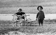 Carefree Days 1907, Felixstowe Ferry