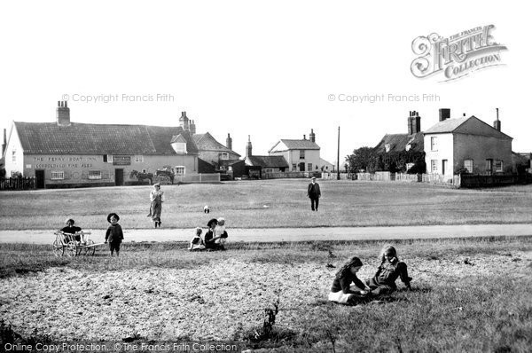 Photo of Felixstowe Ferry, The Ferry Boat Inn 1907