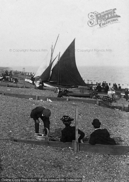 Photo of Felixstowe, Picnic On The Beach 1904