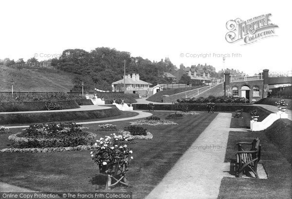 Photo of Felixstowe, Pier Gardens 1907