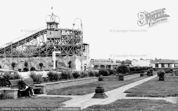 Photo of Felixstowe, The Gardens And Amusement Park c.1955