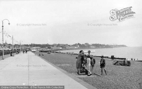 Photo of Felixstowe, The Promenade c.1955