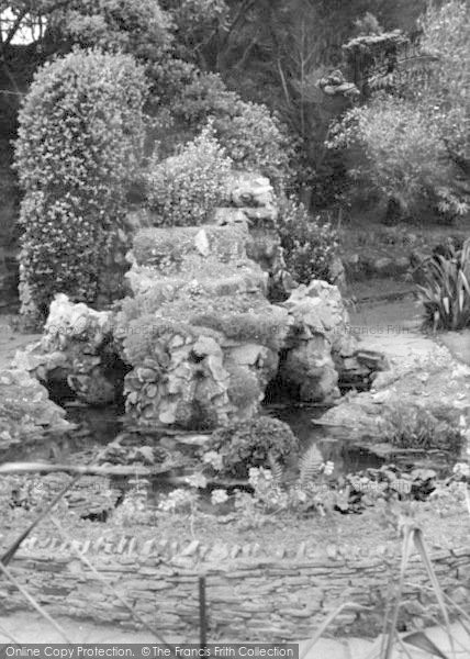 Photo of Felixstowe, The Wishing Well c.1955
