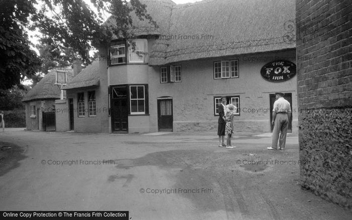 Photo of Felpham, The Fox Inn c.1935