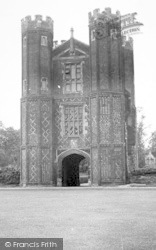 Leez Priory c.1960, Felsted