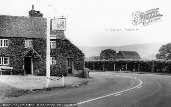 Photo of Fernhurst, Ye Olde Kings Arms c.1965