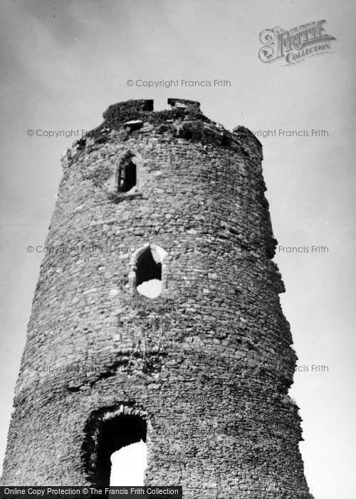 Photo of Ferns, Castle, Tower 1957