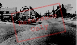 Main Road c.1960, Ffynnongroyw