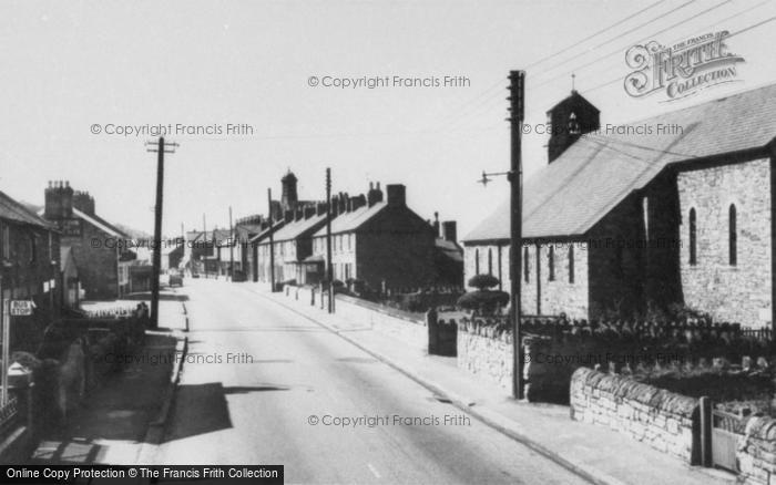 Photo of Ffynnongroyw, Main Road c.1965