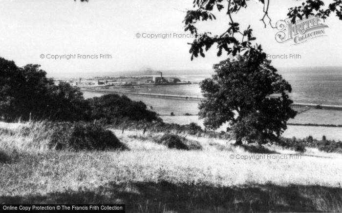 Photo of Ffynnongroyw, Point Of Ayr c.1960