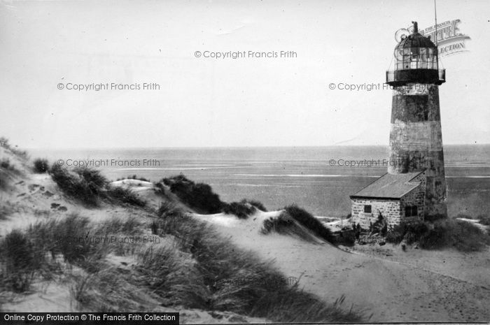 Photo of Ffynnongroyw, Point Of Ayr Lighthouse c.1950