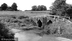 The Packhorse Bridge c.1960, Fifehead Neville