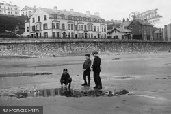 Children On The Beach 1895, Filey