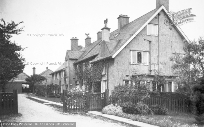 Photo of Filey, Linkfield Guest House, The Entrance c.1935