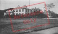 Mrs Kendal's House 1901, Filey